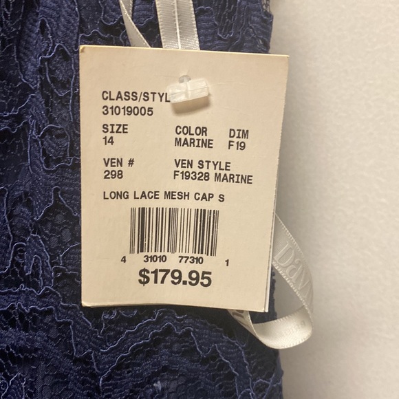 David’s Bridal Long Lace Mesh Dress NWT - Picture 5 of 9